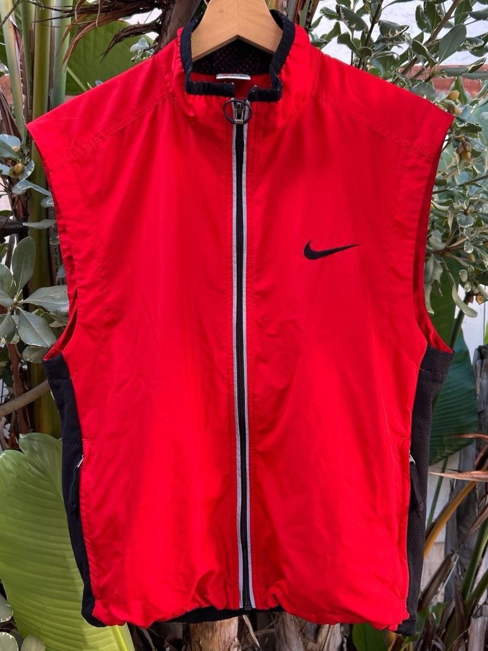 Vintage 90s Nike Red Black Mesh Full Zip Running Vest Made in Taiwan S